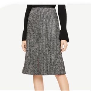 Ann Taylor skirt size 0